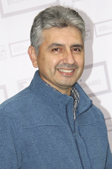 CARLOS URIBE