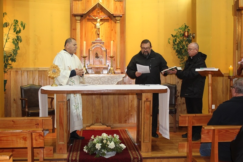 El Padre Carlo Lira SDB realiza la Toma de Posesión como director del colegio Salesianos Puerto Montt
