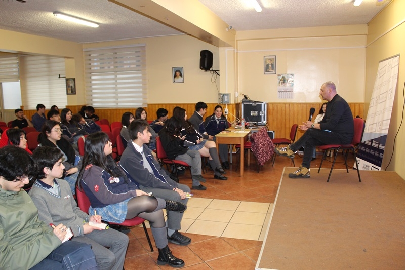 Charla informativa de Periodismo en nuestro colegio