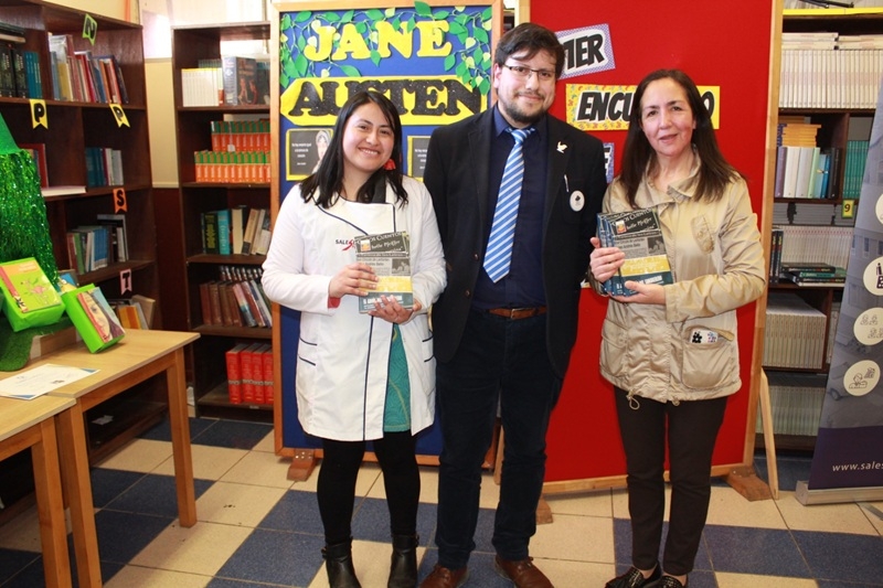 Escritor local inspira a jóvenes talentos en taller literario